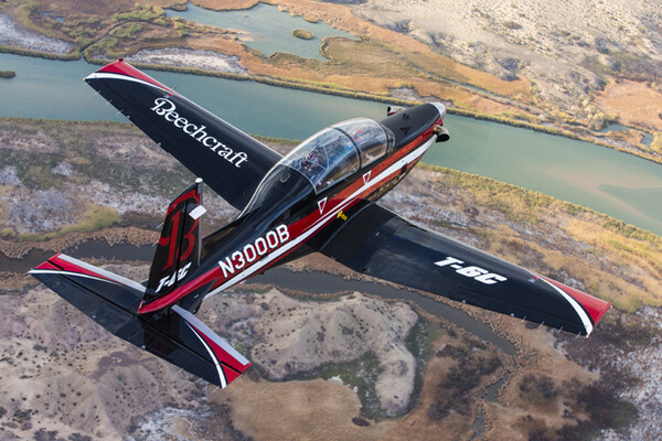 航空機・ヘリコプター T-6 Texan Japan Selects T-6 Texan II as New Basic Trainer for the